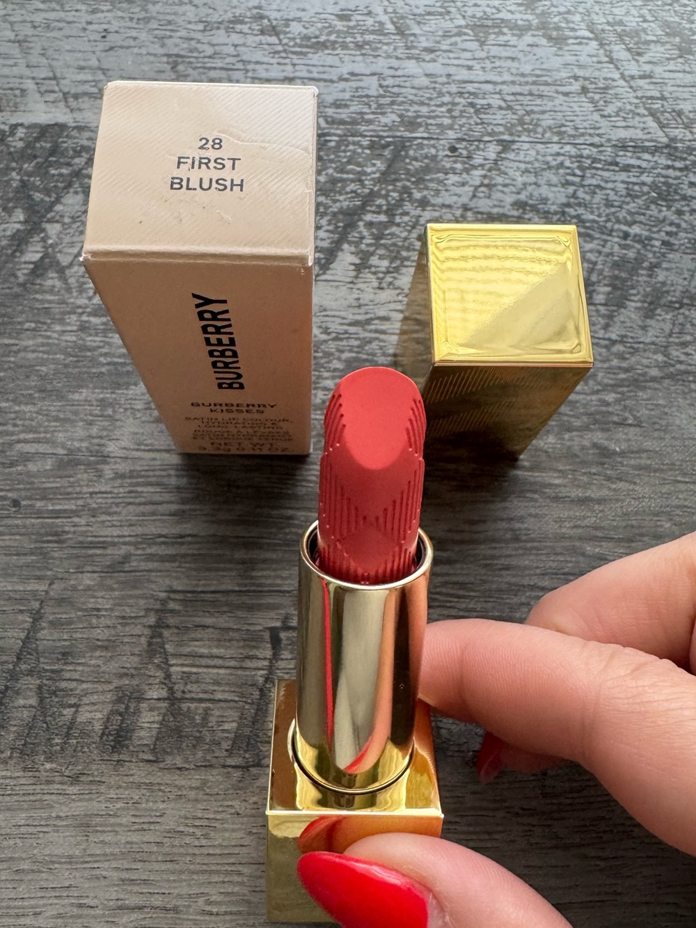 Burberry Kisses Satin Lip Colour Lipstick 28 First Blush (NIB)